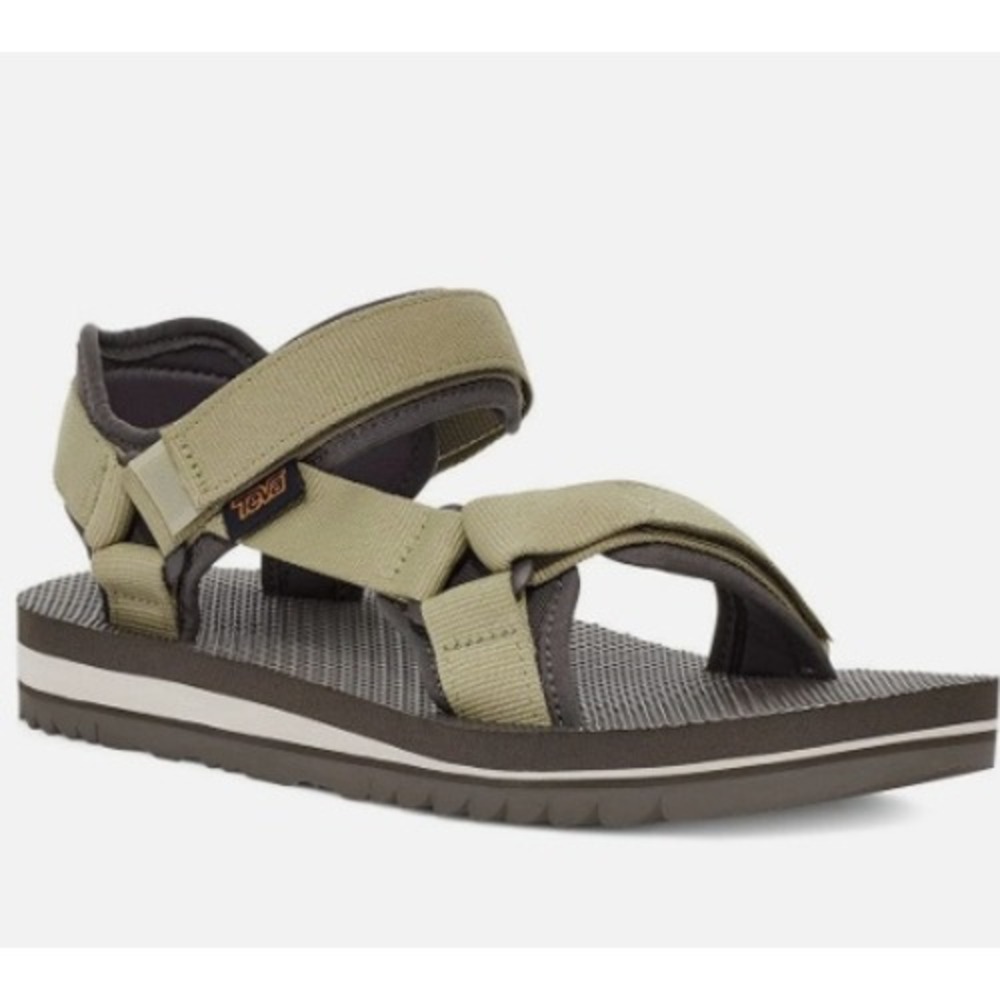 Teva  Walk and Hike Sandals Universal Trail Sage Green Vibram Megagrip Womens 7